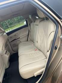 A picture of 09036219488 Distress sell foreign used Toyota Venza 2011 model full