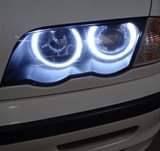 A picture of BMW 328
