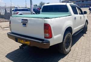A picture of Hilux double cub