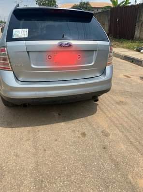A picture of Neatly used First Body 2008 ford Edge available for sale