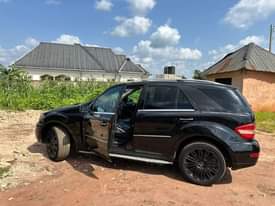A picture of Takas Motors 07060931241 Pure first body Mercedes Benz ML 350