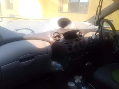 A picture of Vitz oldmodel