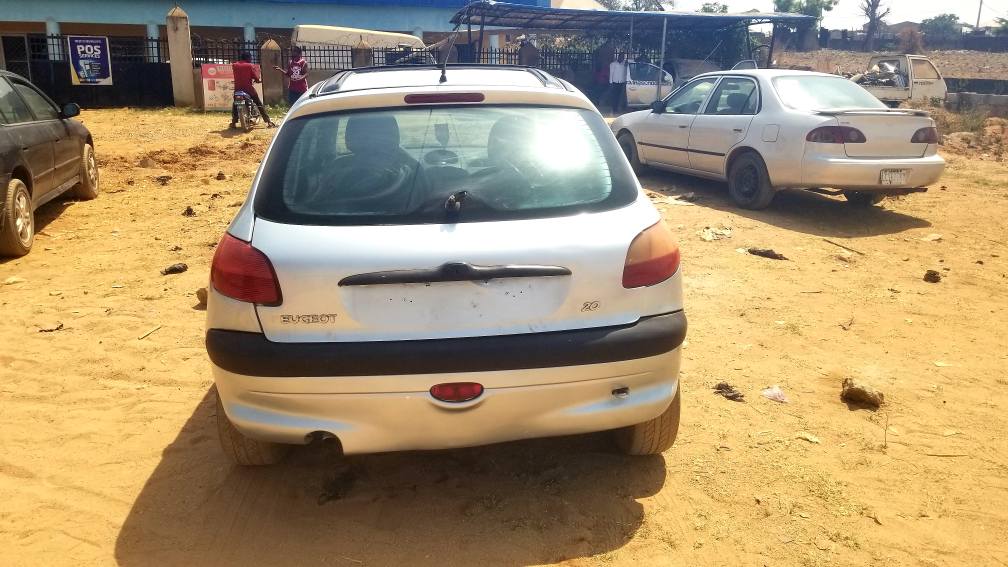 A picture of A DISTRESS DISTRESS ALART PEUGEOT 206 FOR SALE IN A