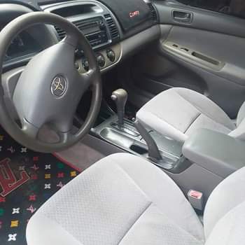 A picture of Toyota Camry 04