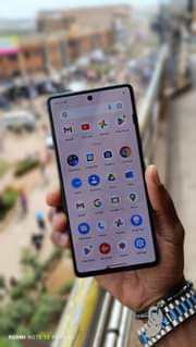 A picture of Pixel 7 . 0756488881
