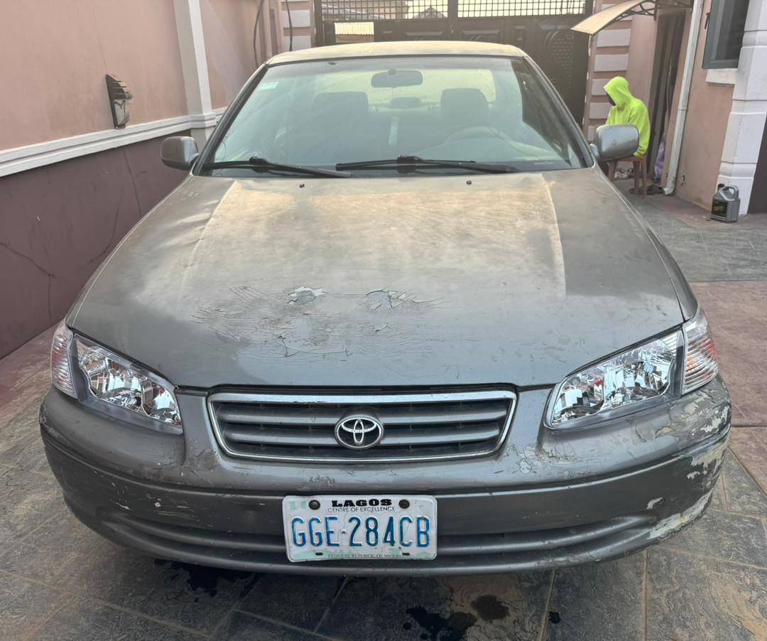 A picture of Used Toyota Camry 2002 model 07088118055