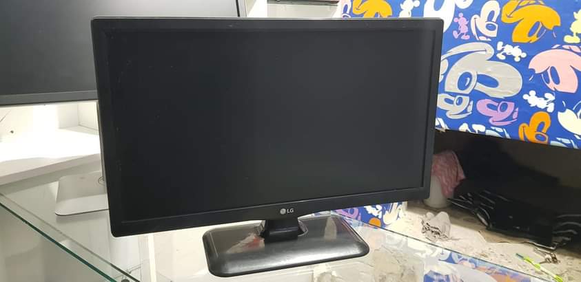 pc monitors