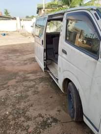 A picture of Direct Belgium Automatic Toyota Hiace 2011 Model 1TR FE Up