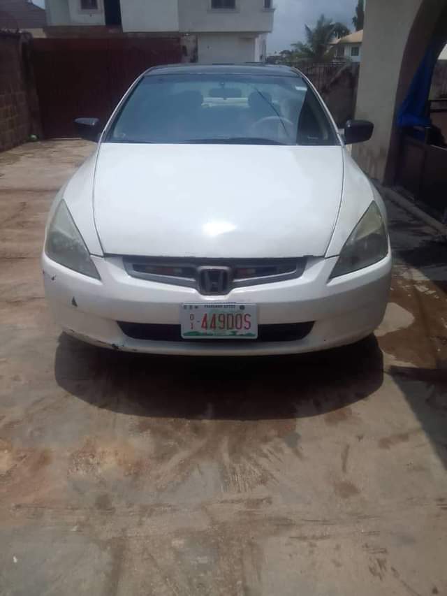 A picture of 2004 Honda Eod
