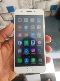 A picture of Oppo f1s