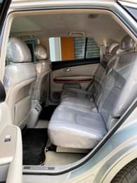 A picture of KB AUTOs FIRST BODY LEXUS RX330 2005 MINT LUXURY MILEAGE