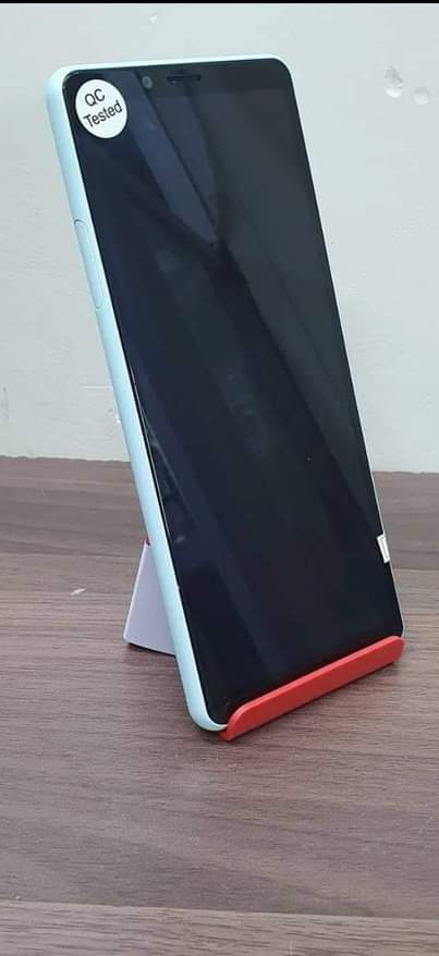 A picture of SONY EXPERIA 10ii