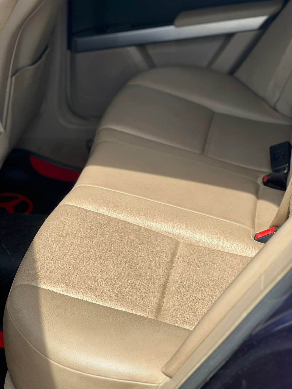A picture of DIRECT BELGIUM Mercedes Benz 2010 model with verify duty paid