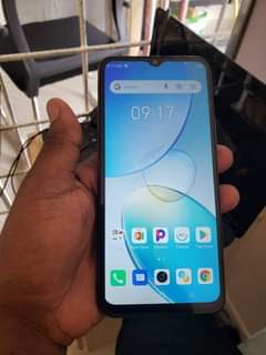 A picture of Infinix hot 12i