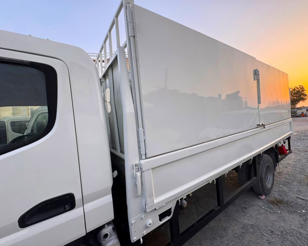A picture of 2008 Mitsubishi Canter in geniune condition for sale Please call