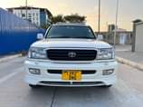 A picture of Toyota Land Cruiser VX on sale DWQ gari kali sanaaaaaaa