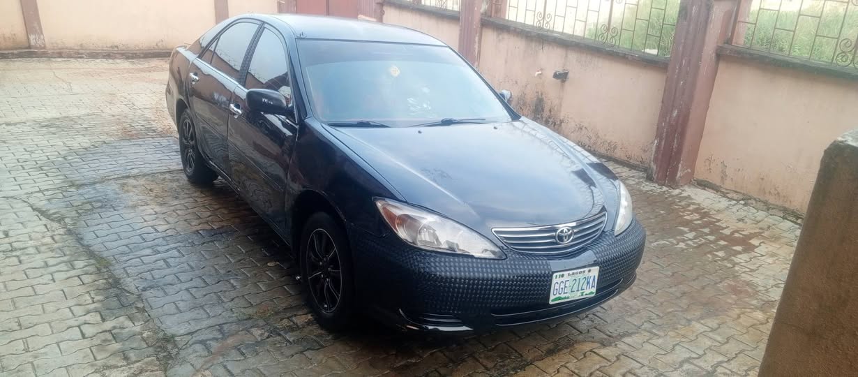 A picture of Toyota Camry 2003