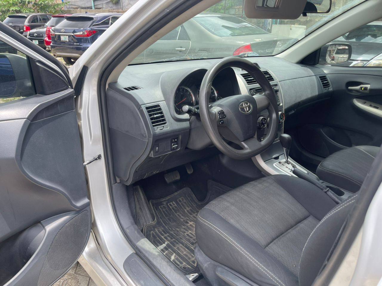 A picture of Toyota Corolla 2013 Toks