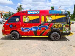 A picture of TOYOTA HAICE DUNGU 2RZ IMENYOOKA HATARI BEI 18 TU MAONGEZI