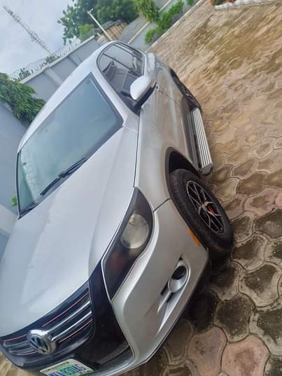 A picture of Distress sale toks passat 2010 model engine and gear untempered