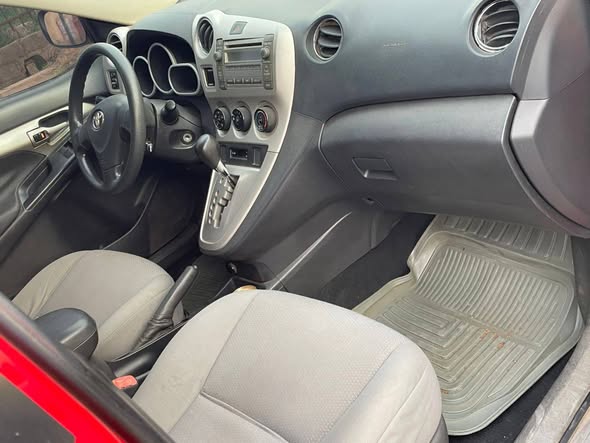 A picture of Car