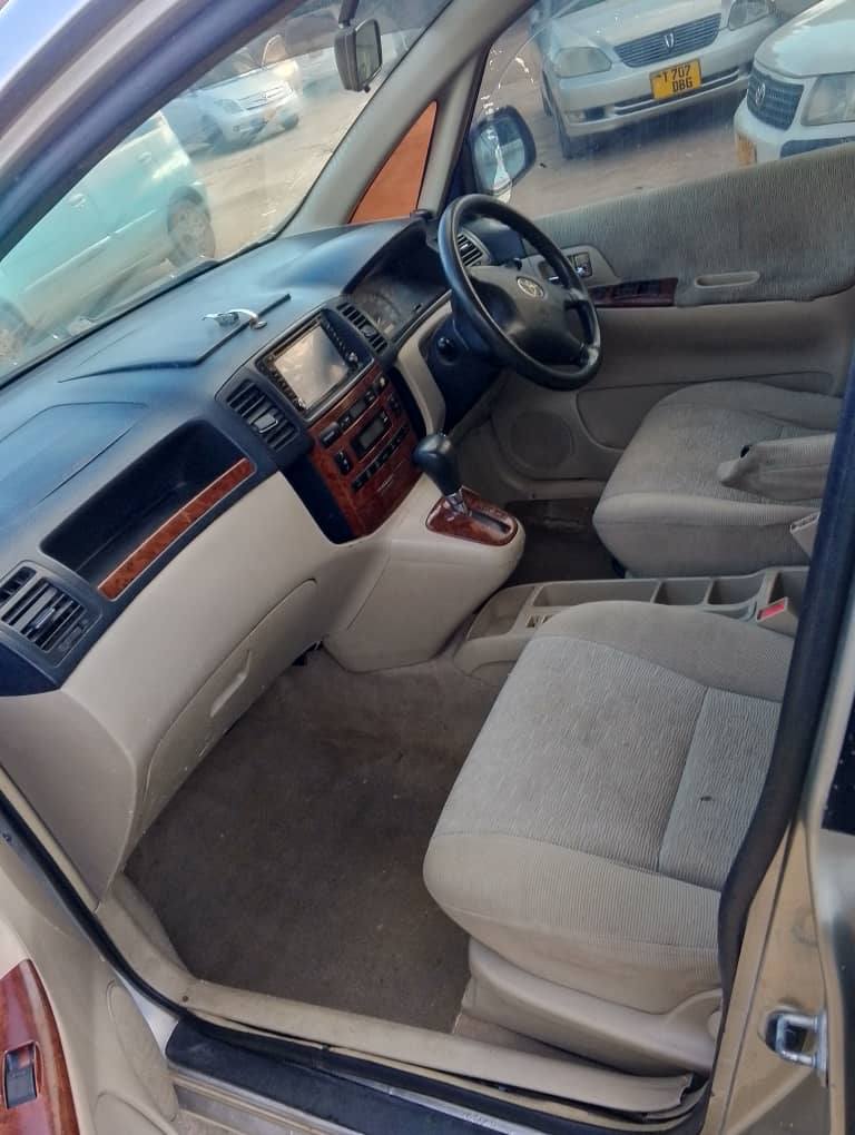 A picture of Toyota spacio