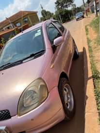 A picture of Toyota vitz on sale 0700987586