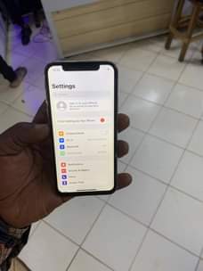 A picture of iPhone x