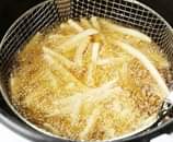 A picture of DEEP FRYER Hizi zinakaanga CHIPS SAMAKI NYAMA etc. Ni ORIGINAL