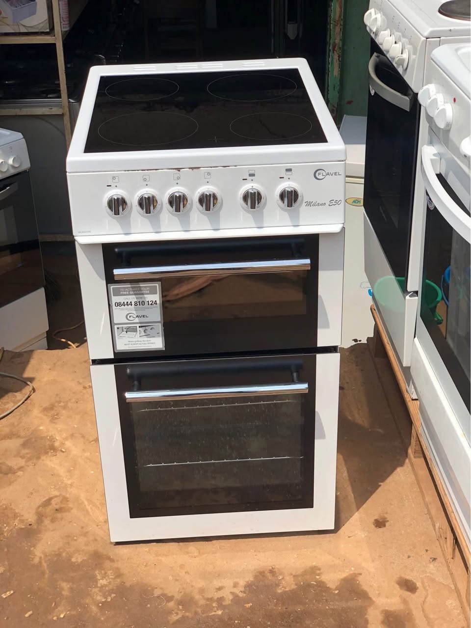 A picture of Uk used ceramic cooker