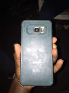 A picture of Samsung s6 edge