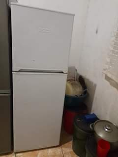 classifieds/fridges