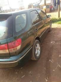 A picture of car