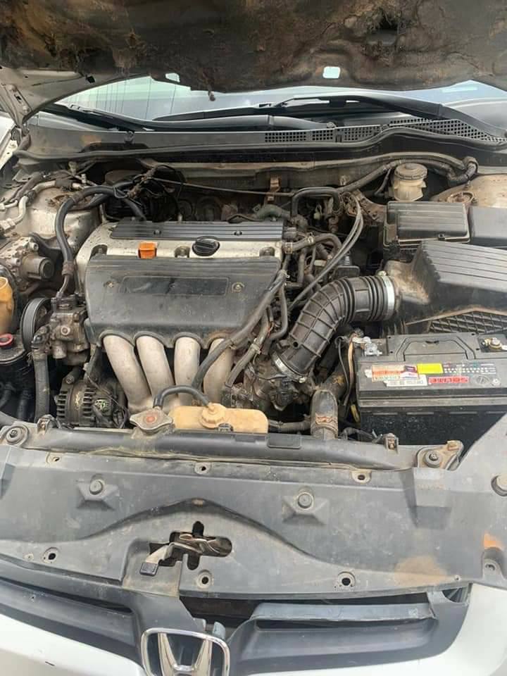 A picture of Honda Accord 2004