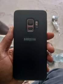 A picture of SAMSUNG S9