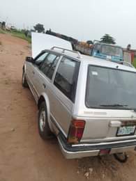 A picture of 1 4m to d owner and selt 50k Nissan Bluebird