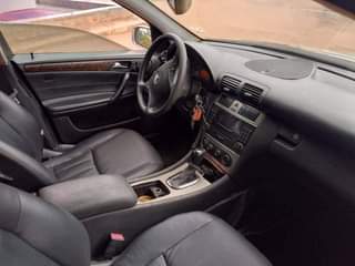 A picture of Mercedes Benz C240