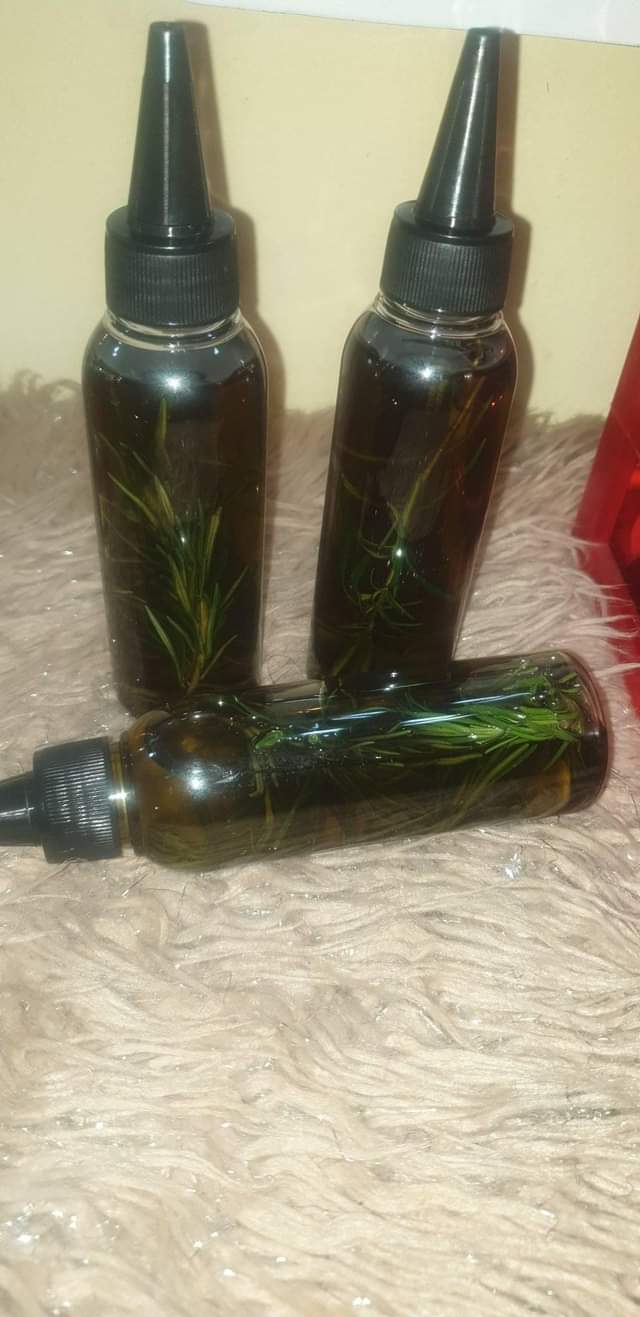 A picture of Hair growth oil