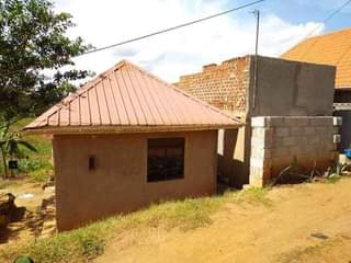 A picture of Simple house on quick sale at 25m shs only. Located