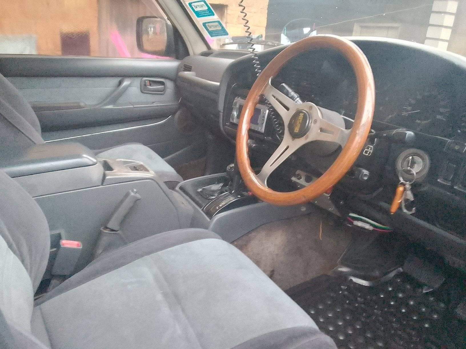 A picture of 1998 Toyota 1998