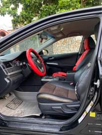 A picture of PRE OWNED 2013 TOYOTA CAMRY SE
