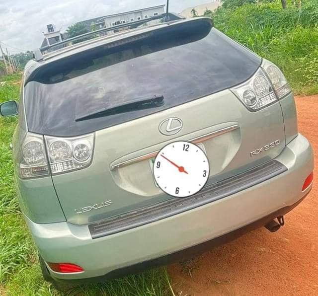 A picture of 2006 LEXUS RX330 CONDITION TOKUMBO STANDARD ABSOLUTELY BUY AND DRIVE
