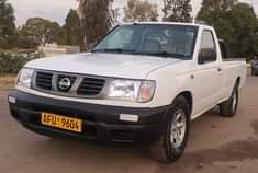 used nissan hardbody