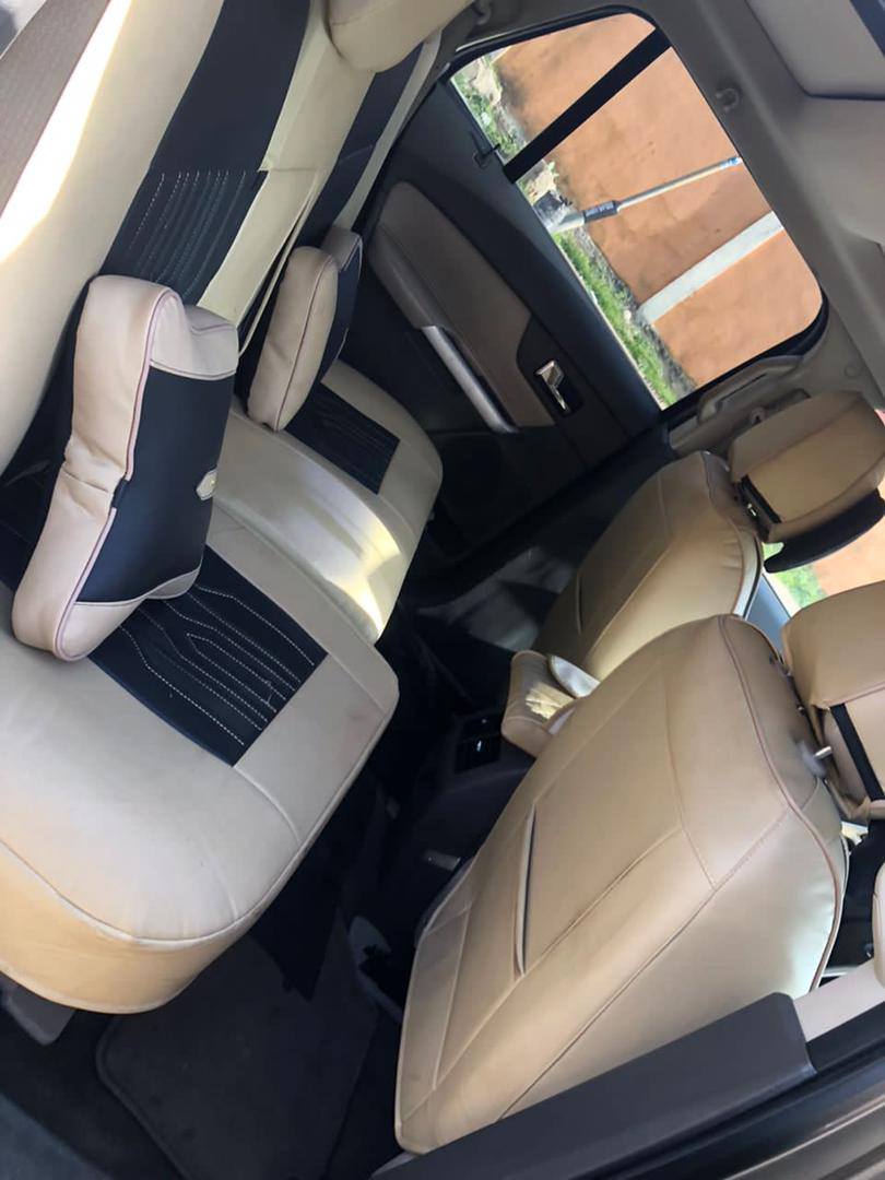 A picture of FORD EDGE 012