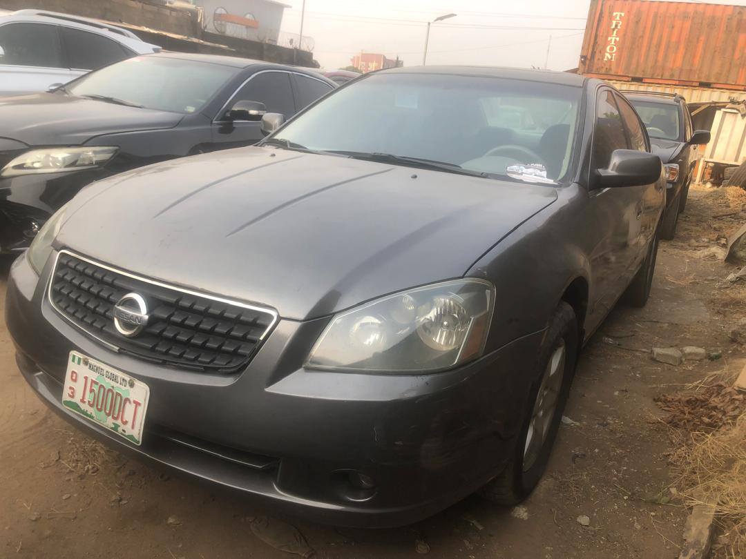 A picture of NISSAN ALTIMA 2006