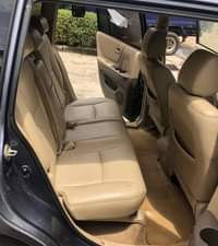 A picture of Clean Nigerian Used Grey Toyota Highlander 2007 2rows
