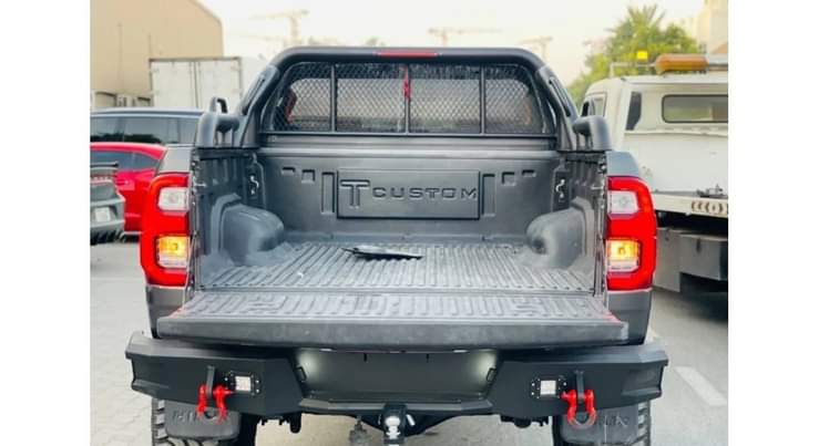 A picture of  TOYOTA HILUX 