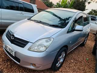 A picture of Toyota spacio