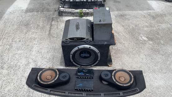 speakers