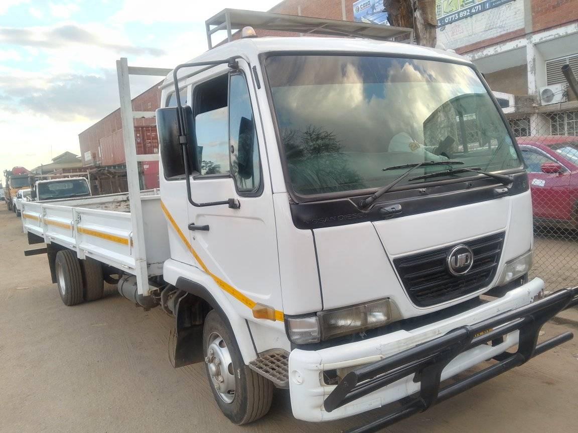 ud trucks